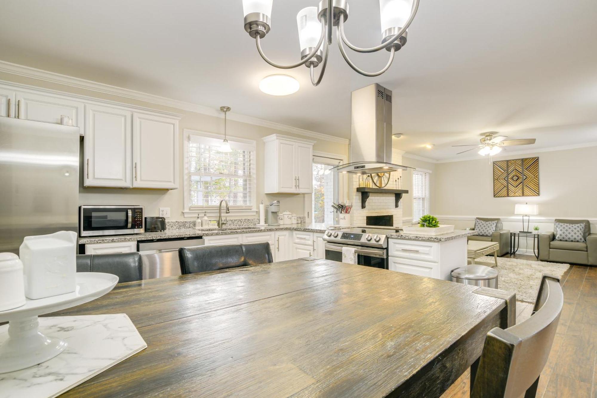 Serene Family Home With Deck In Knightdale! Exterior photo